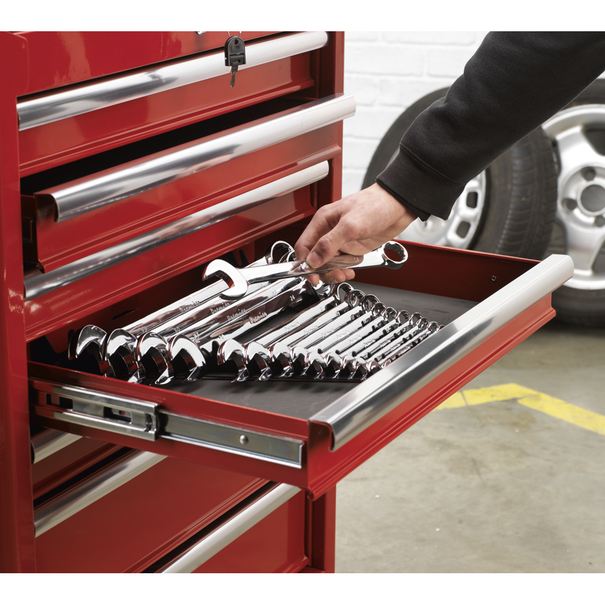Sharks Teeth Spanner Rack 2pc WR01