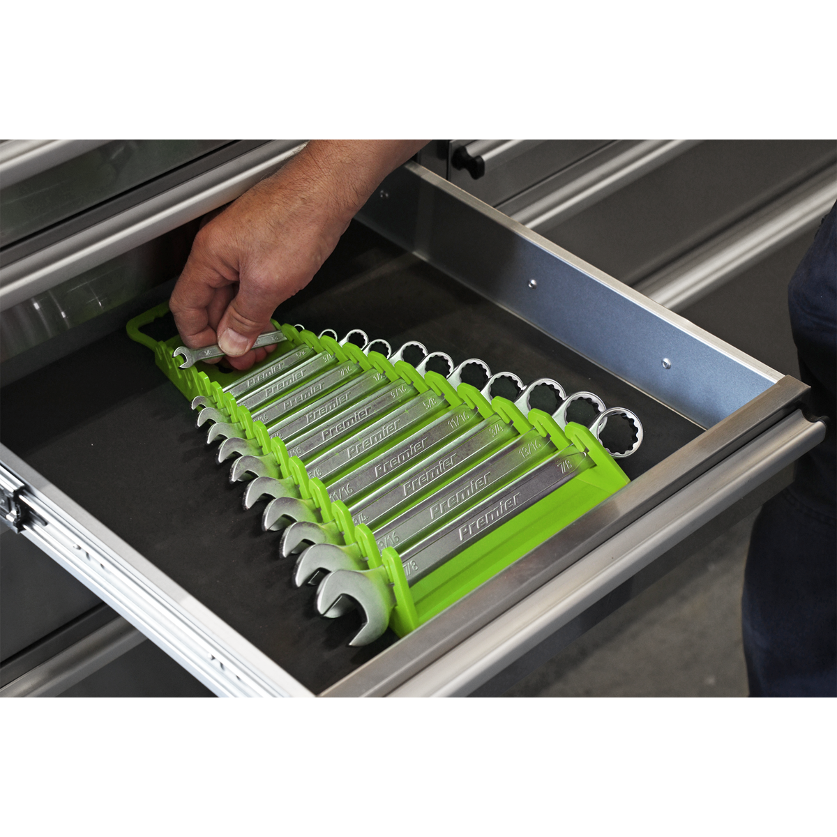 Reverse Spanner Rack Capacity 15 Spanners - Hi-Vis Green WR09HV