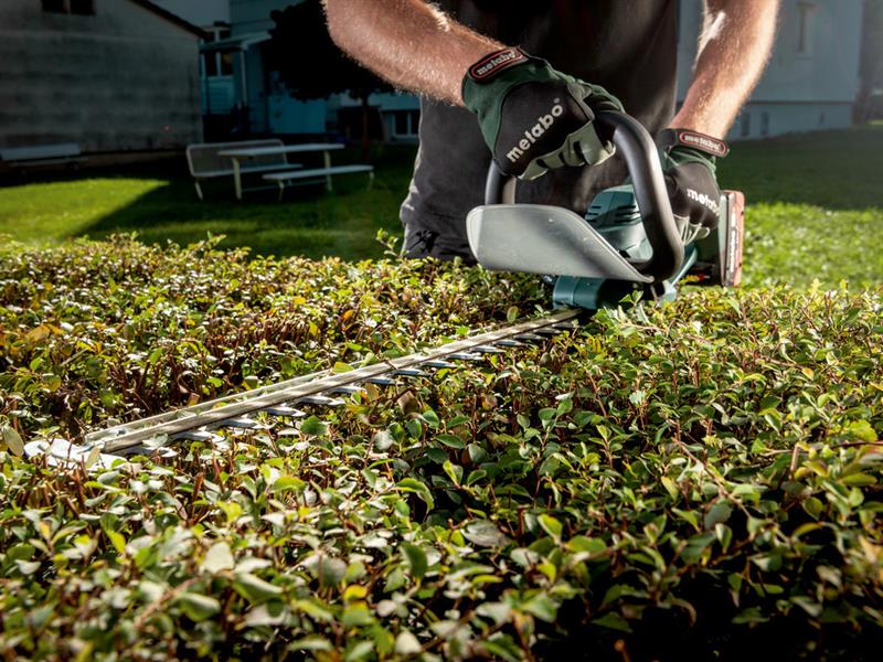 AHS 18-65 V Hedge Trimmer 18V Bare Unit