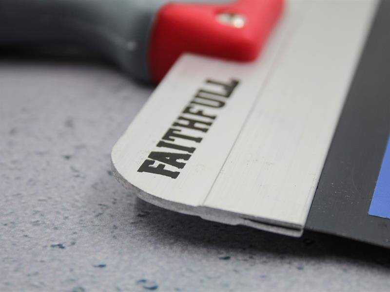 Drywall Taping Knife Blue Steel 200mm (8in)                                     