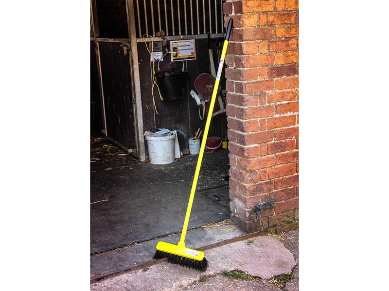 Complete Soft Bristle Gorilla Broom® Yellow 30cm                                