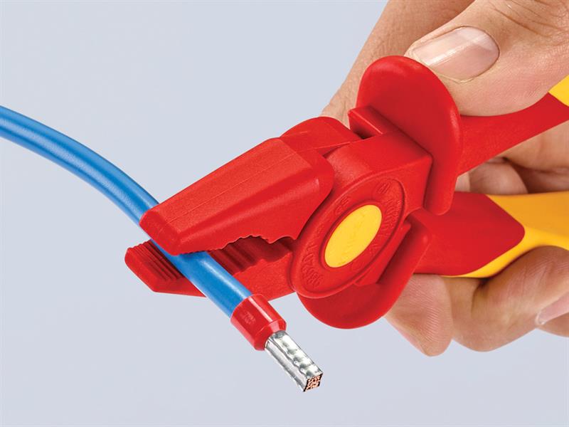 98 62 01 Flat Nose Plastic Insulated Pliers 180mm                               