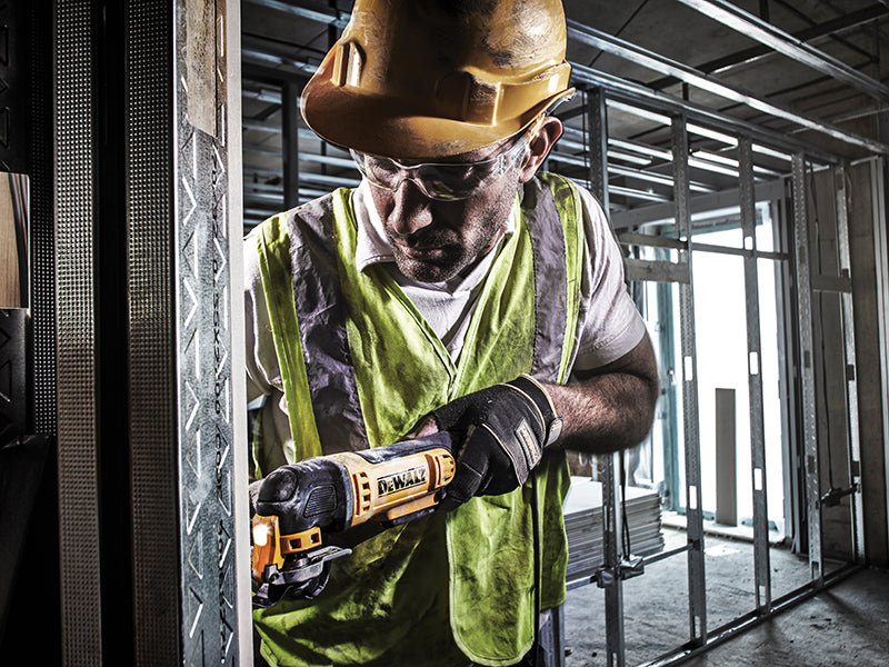 DWE315B Corded Multi-Tool with Bag 300W 240V                                    