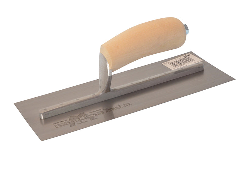 MXS7 Plasterer's Finishing Trowel Wooden Handle 12 x 5in