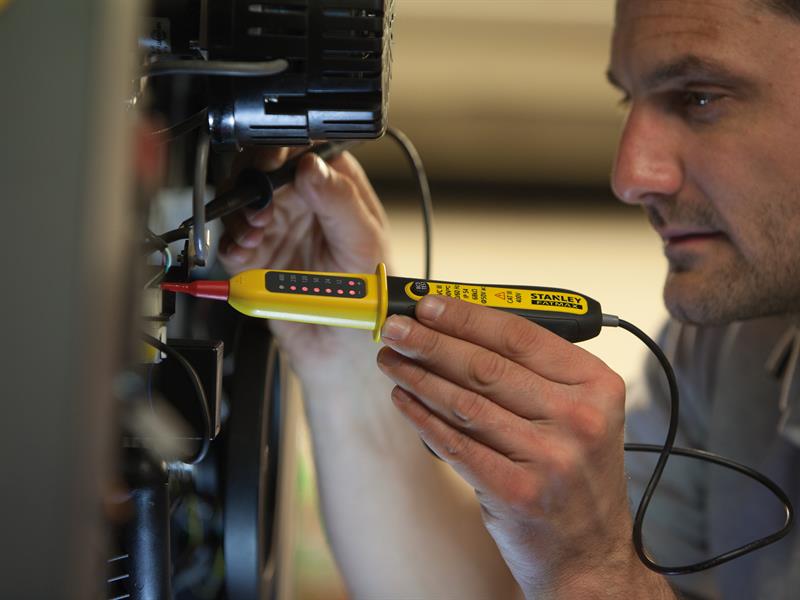 FatMax® LED Voltage Tester                                                      