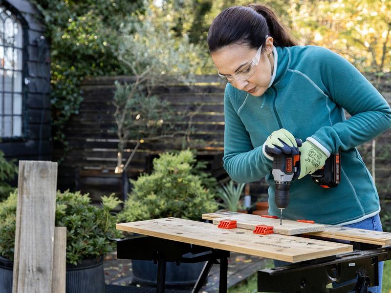 Workmate® 825 Deluxe Large Workbench with Vertical Clamping                     