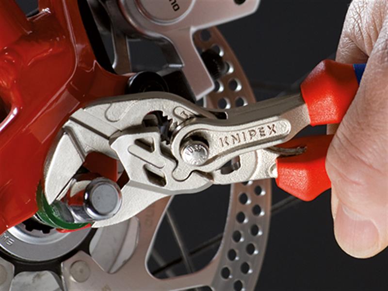 86 05 150 Pliers Wrench Multi-Component Grip 150mm                              