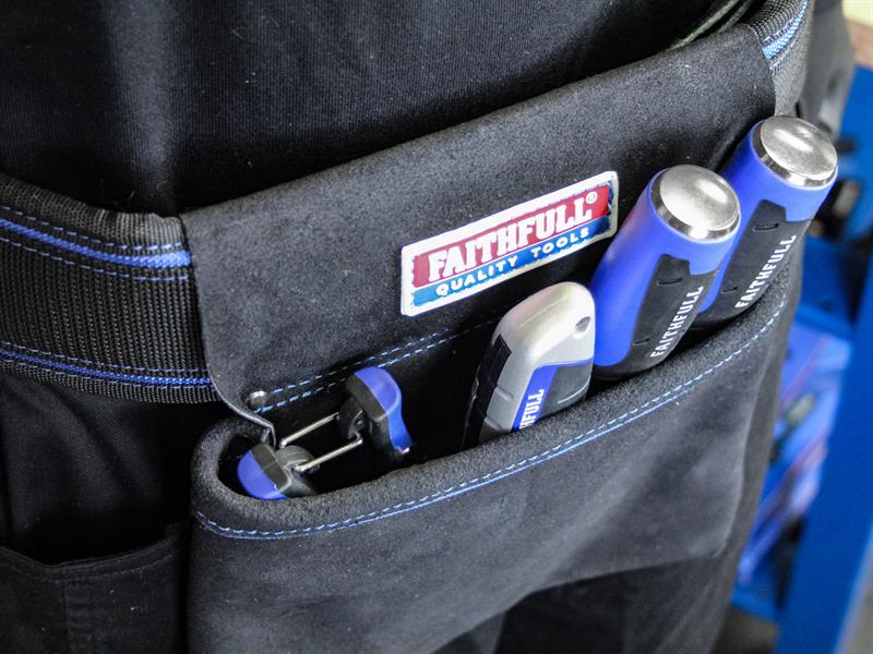 Single Pocket Nail Pouch                                                        