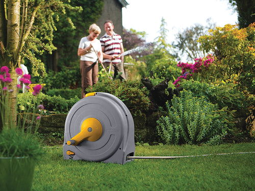 2494 Freestanding 40m Fast Reel + 40m of 12.5mm Hose                            