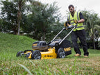 DCMW564P2 XR Brushless Lawnmower 18V 2 x 5.0Ah Li-ion                           