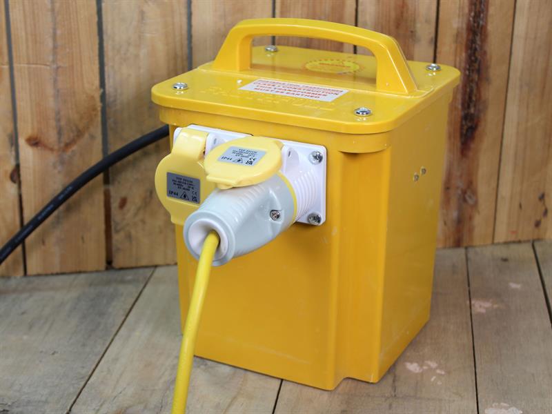 Transformer 3.3kVA Dual Socket                                                  