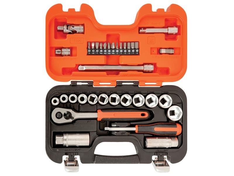 S330 3/8in Drive Socket Set, 34 Piece                                           