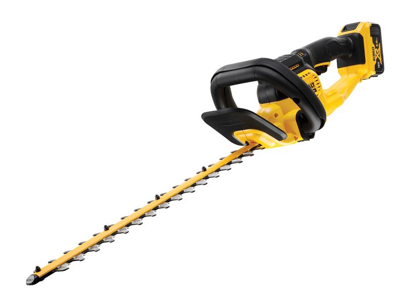 DCMHT563P1 XR Hedge Trimmer 18V 1 x 5.0Ah Li-ion                                