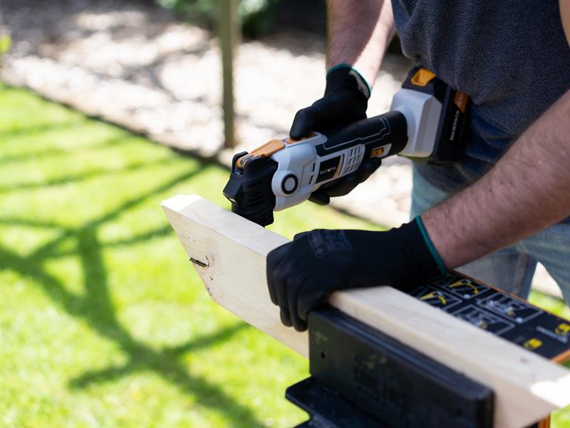 Anti-vibration Multi-tool 18V Bare Unit                                         