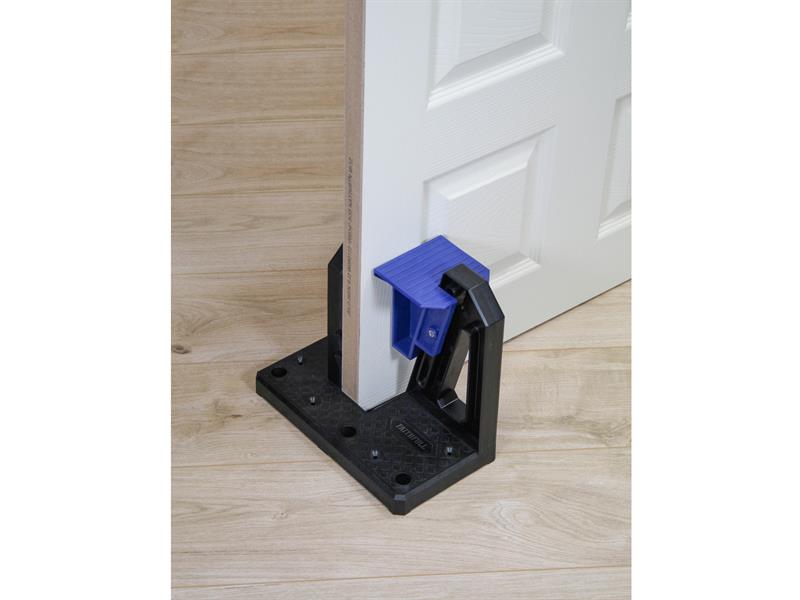 Upright Clamp                                                                   