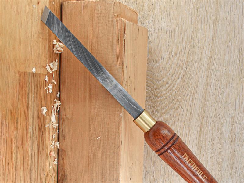 HSS Turning Chisel 15mm Plain Skew                                              