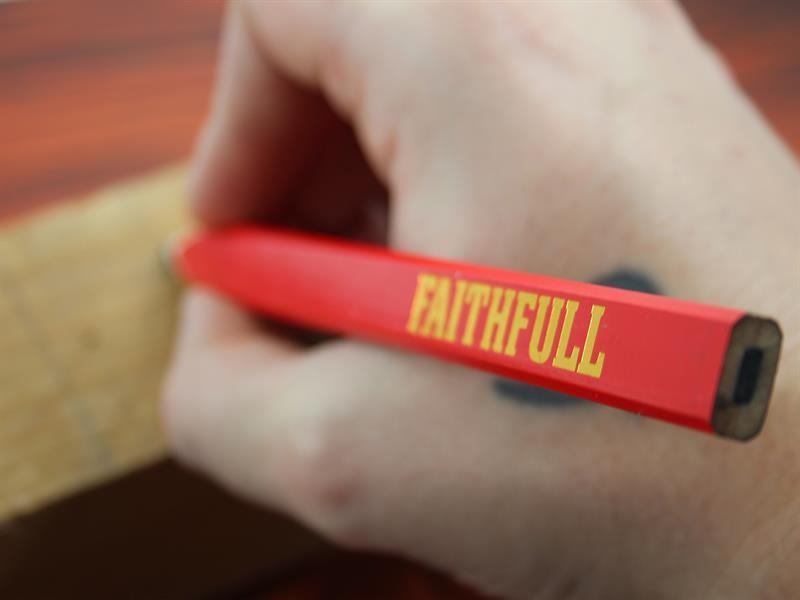 FSC Carpenter's Pencils - Red / Medium (Pack 10)                                