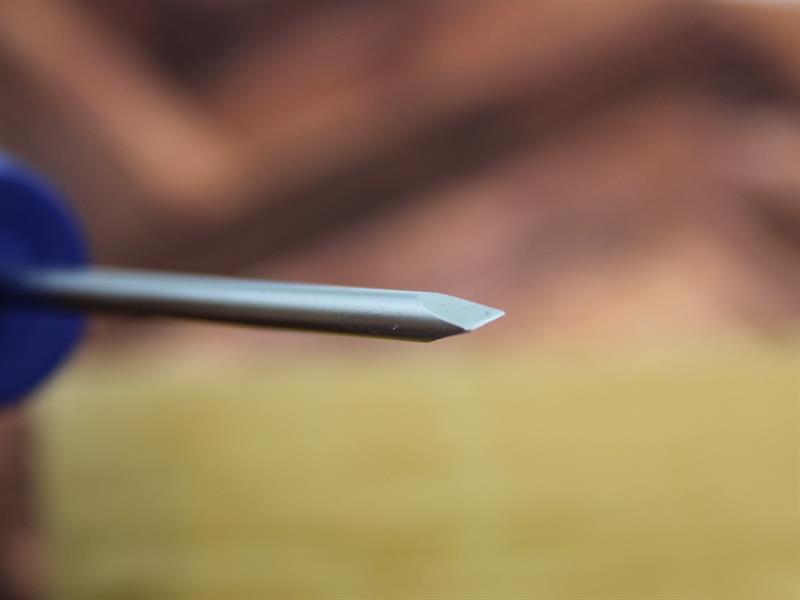 Bradawl Soft Grip Handle Chisel Tip                                             