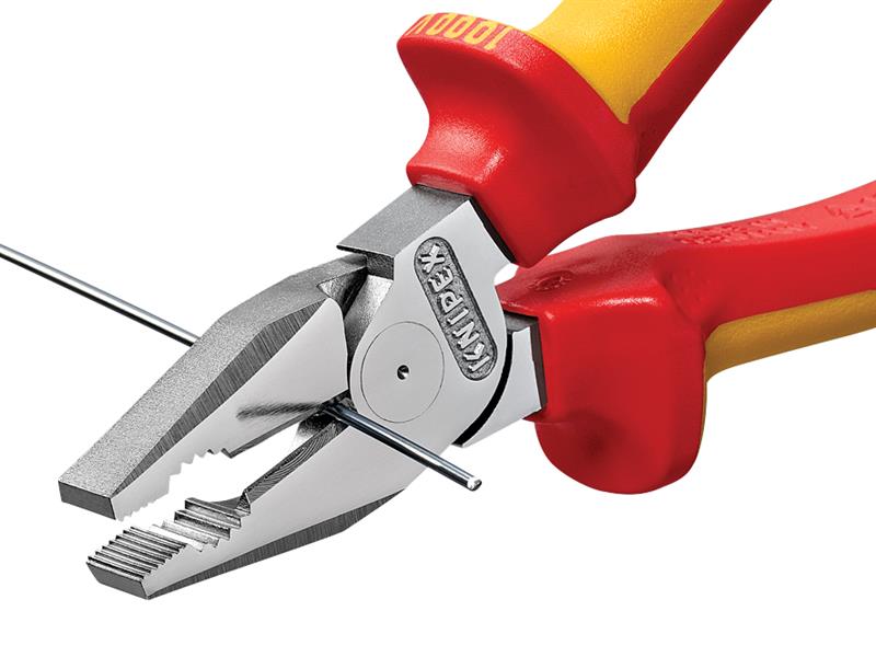 02 06 180 VDE High Leverage Combination Pliers 180mm                            