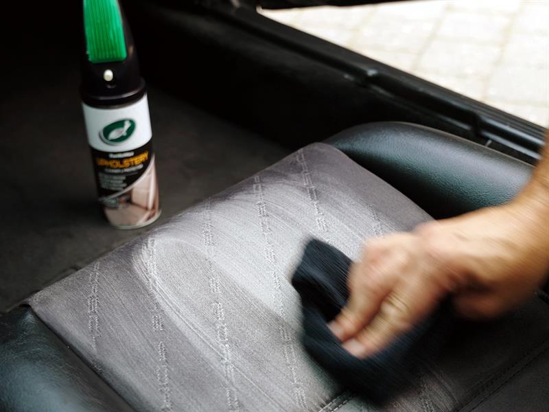 Upholstery Cleaner & Protector 400ml