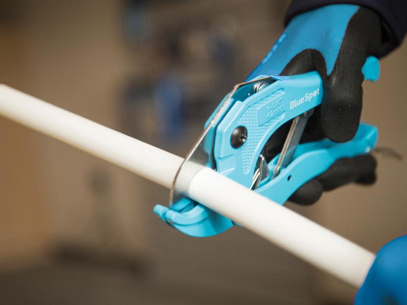 Ratchet PVC Pipe Cutter 42mm                                                    