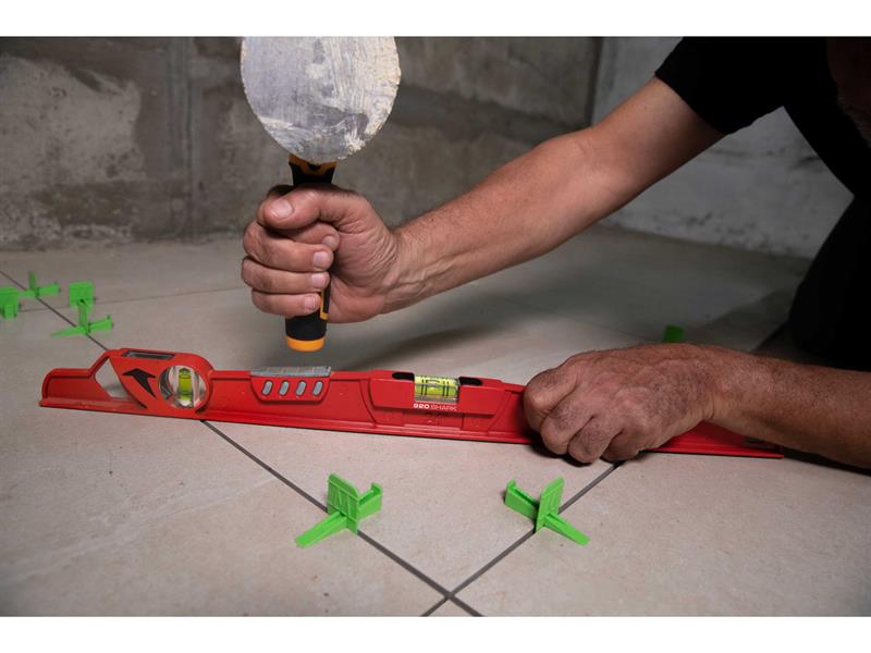 920 Shark Level 100cm                                                           