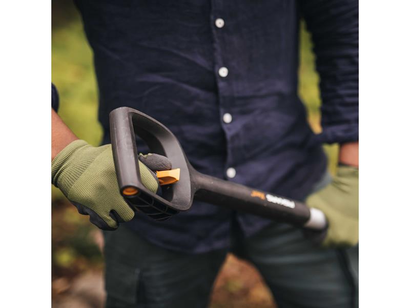 Xact™ Telescopic Pointed Spade                                                  