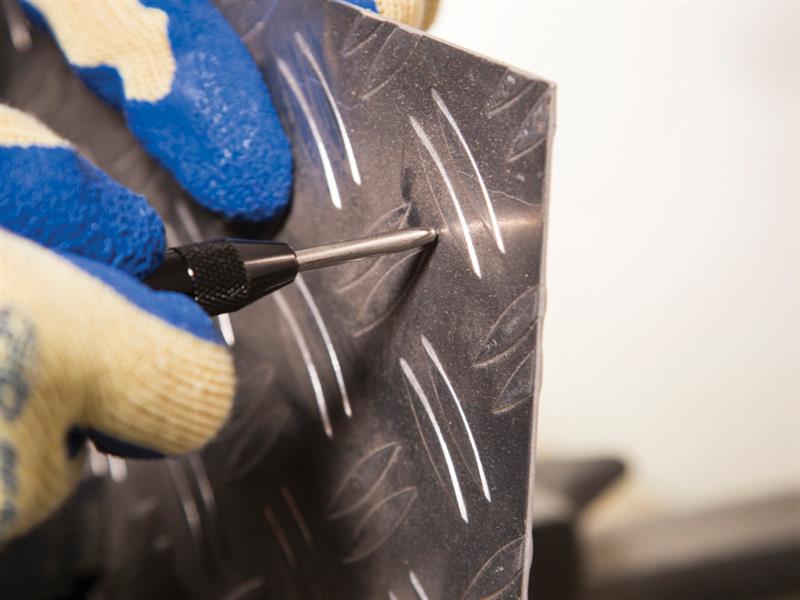 Automatic Centre Punch                                                          