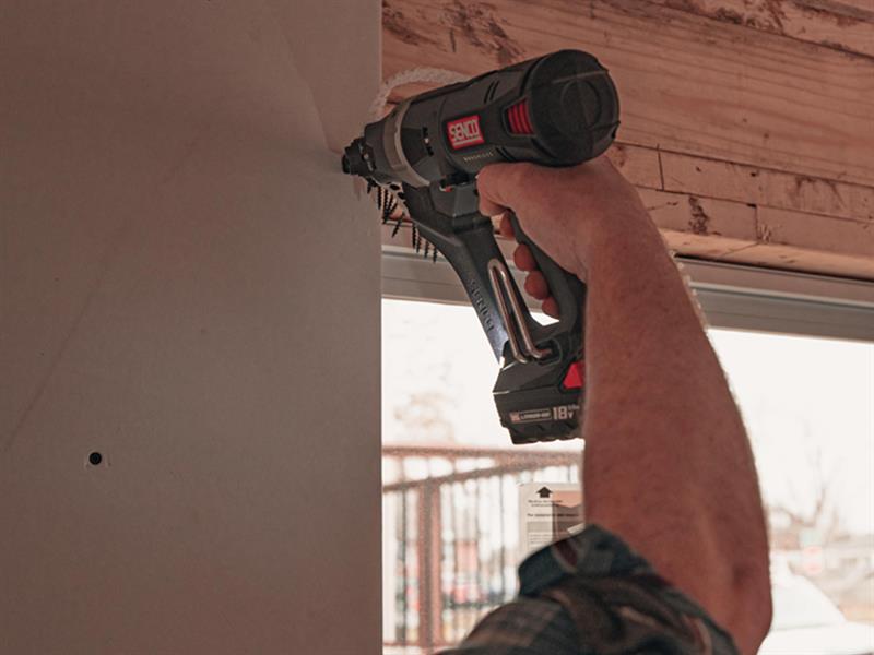 DS522-18V DuraSpin® Auto-Feed Screwdriver 18V 2 x 3.0Ah Li-ion