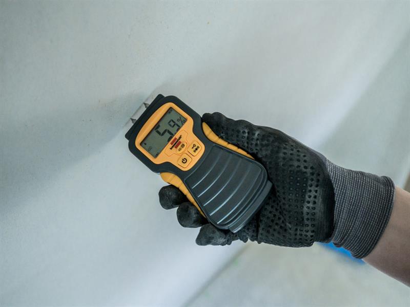 Moisture Detector                                                               