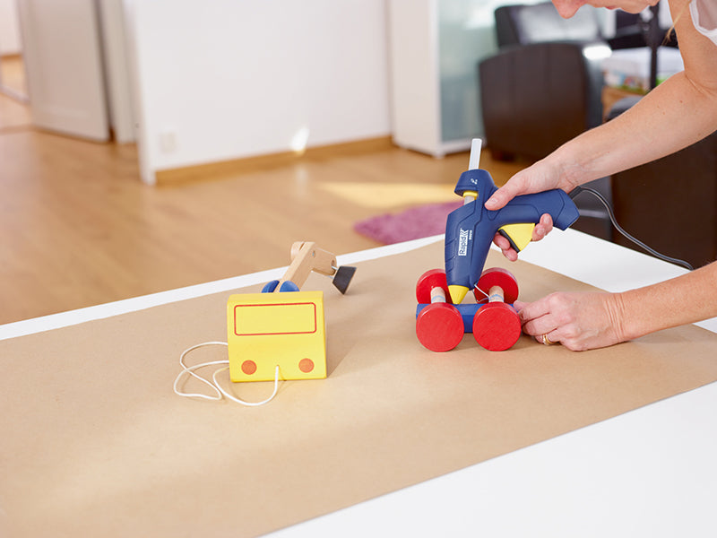 EG212 Multi-Purpose Glue Gun 200W 240V