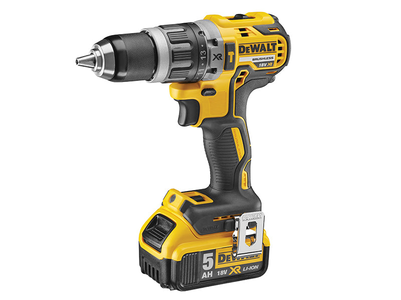 DCD796P2 XR Brushless Combi Drill 18V 2 x 5.0Ah Li-ion