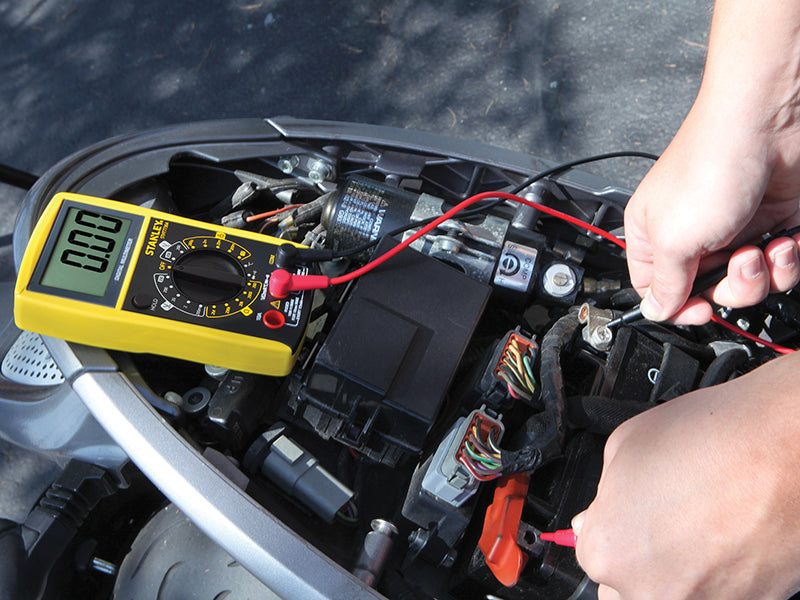 AC/DC Digital Multimeter                                                        