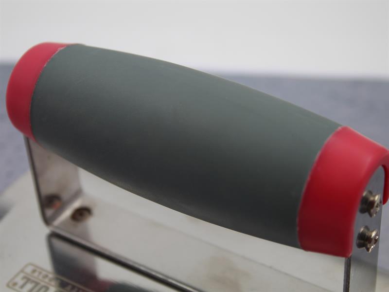 Edging Trowel Soft Grip Handle 6 x 3in                                          