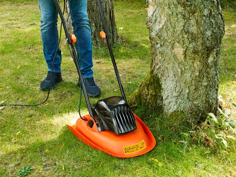 BEMWH55 Electric Hover Mower 30cm 1200W 240V                                    