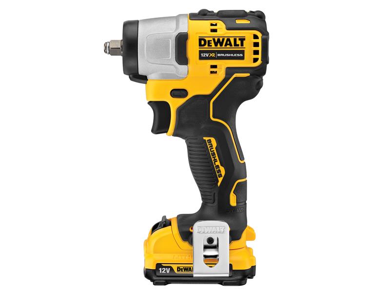 DCF902D2 XR Brushless Sub-Compact 3/8in Impact Wrench 12V 2 x 2.0Ah Li-ion      