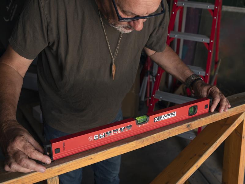 787 Helius Magnetic Level 60cm                                                  