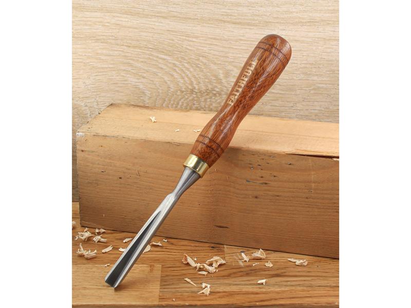 V-Straight Part Carving Chisel 9.5mm (3/8in)                                    