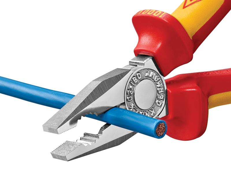 03 06 180 VDE Combination Pliers 180mm                                          