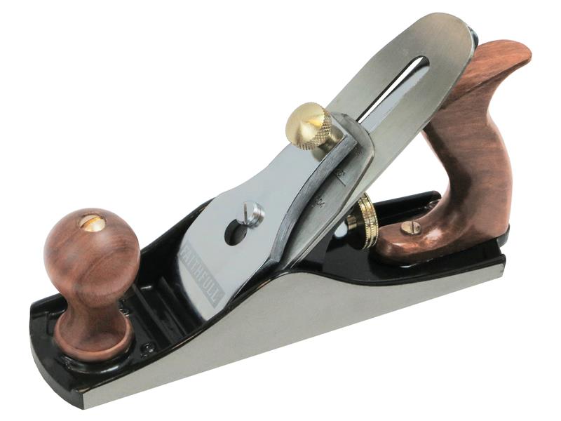 No.4 Smoothing Plane in Wooden Box                                              