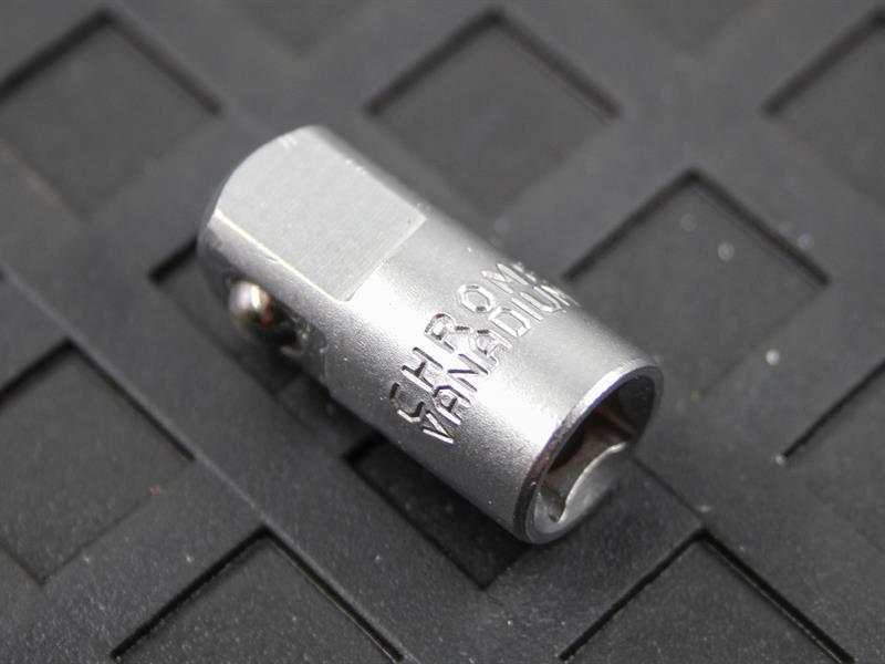 Socket Adaptor 1/4in - 3/8in                                                    
