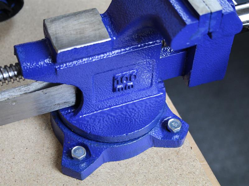 Light-Duty Mechanics Vice 100mm (4in)                                           