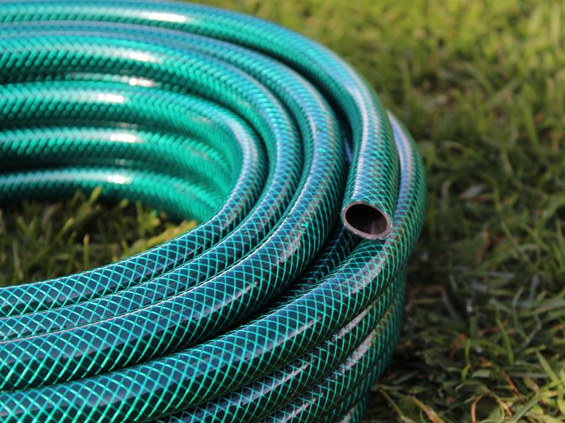PVC Garden Hose 20m with Fittings & Spray Gun                                   
