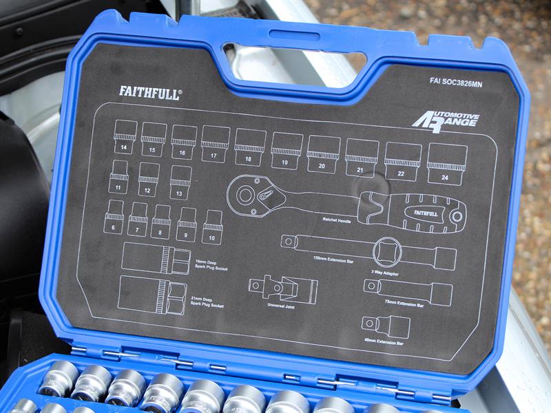 3/8in Drive Socket Set, 26 Piece                                                