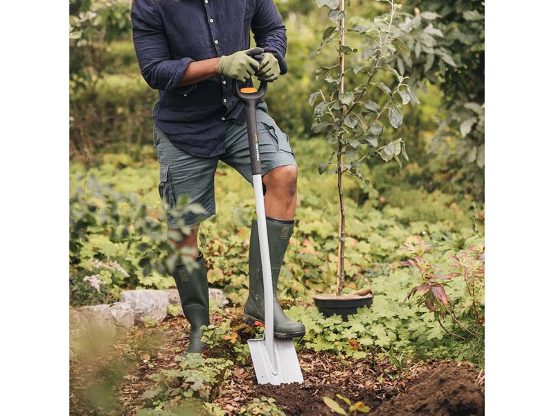 Xact™ Telescopic Pointed Spade                                                  