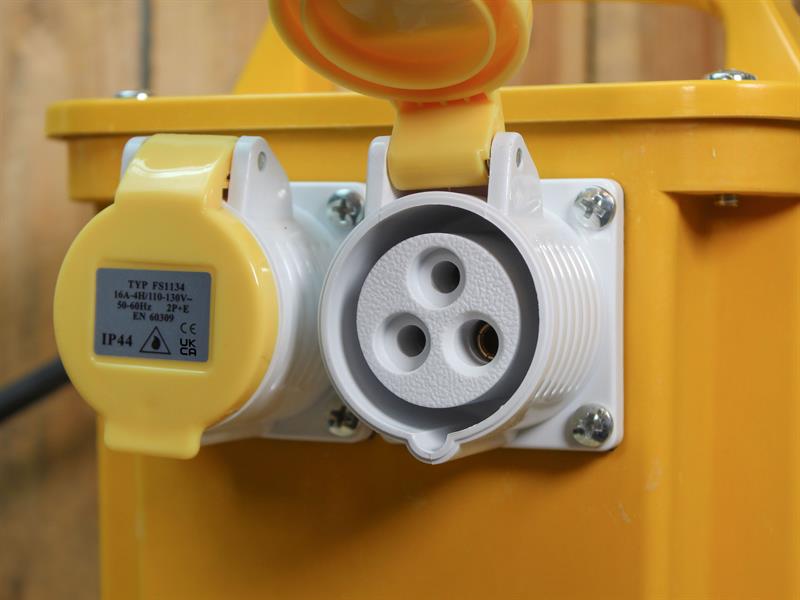 Transformer 3.3kVA Dual Socket                                                  