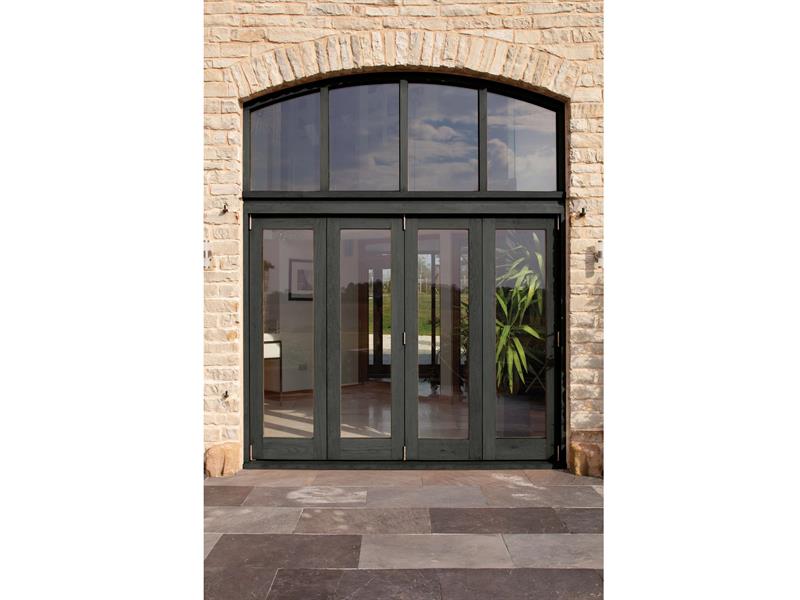 10 Year Woodstain Ebony 2.5 litre