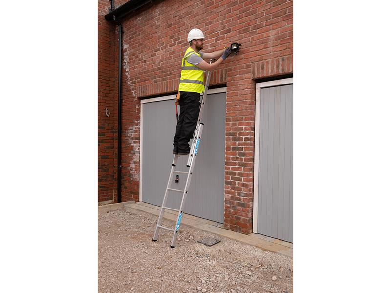 Everest D-Rung Double Extension Ladder