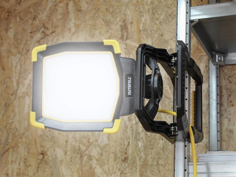 LED Clip Light 40W 110V                                                         