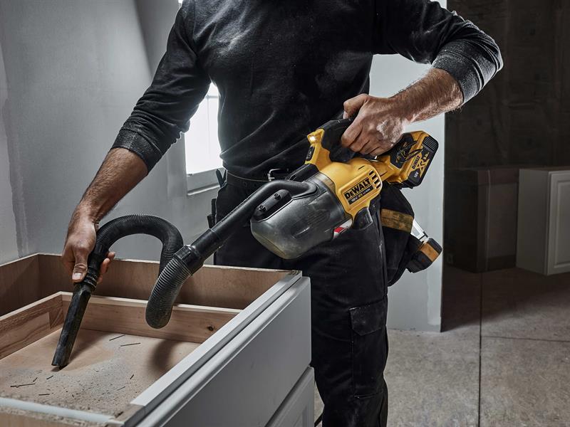 DCV501LN L-Class Stick Vac 18V Bare Unit                                        